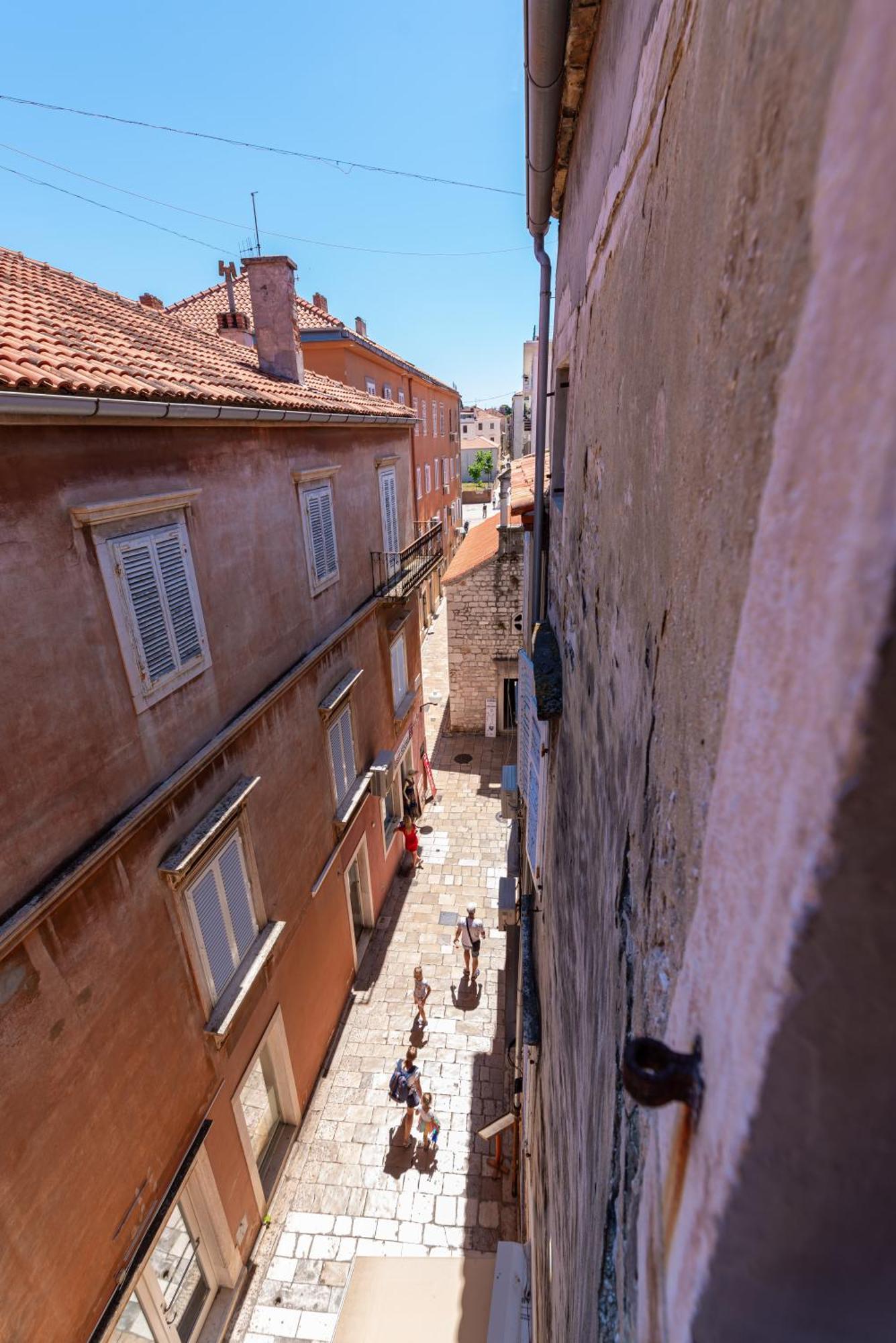 Timeless Antique Old Town With Terrace Apartment Zadar Exterior photo